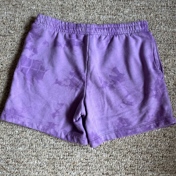 purple tie dye shorts with pockets - Picture 2 of 4